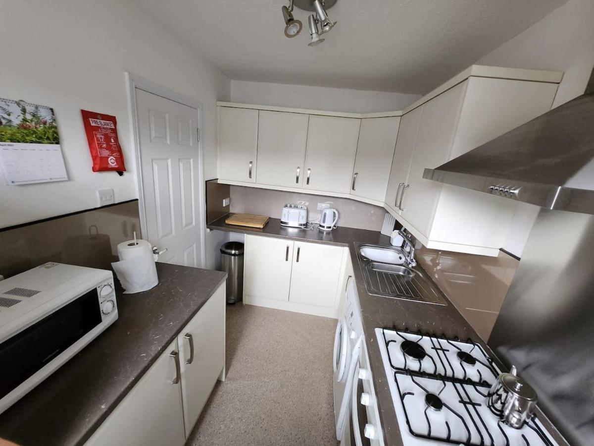 10 Ladyknowe Court Apartman Moffat Kültér fotó